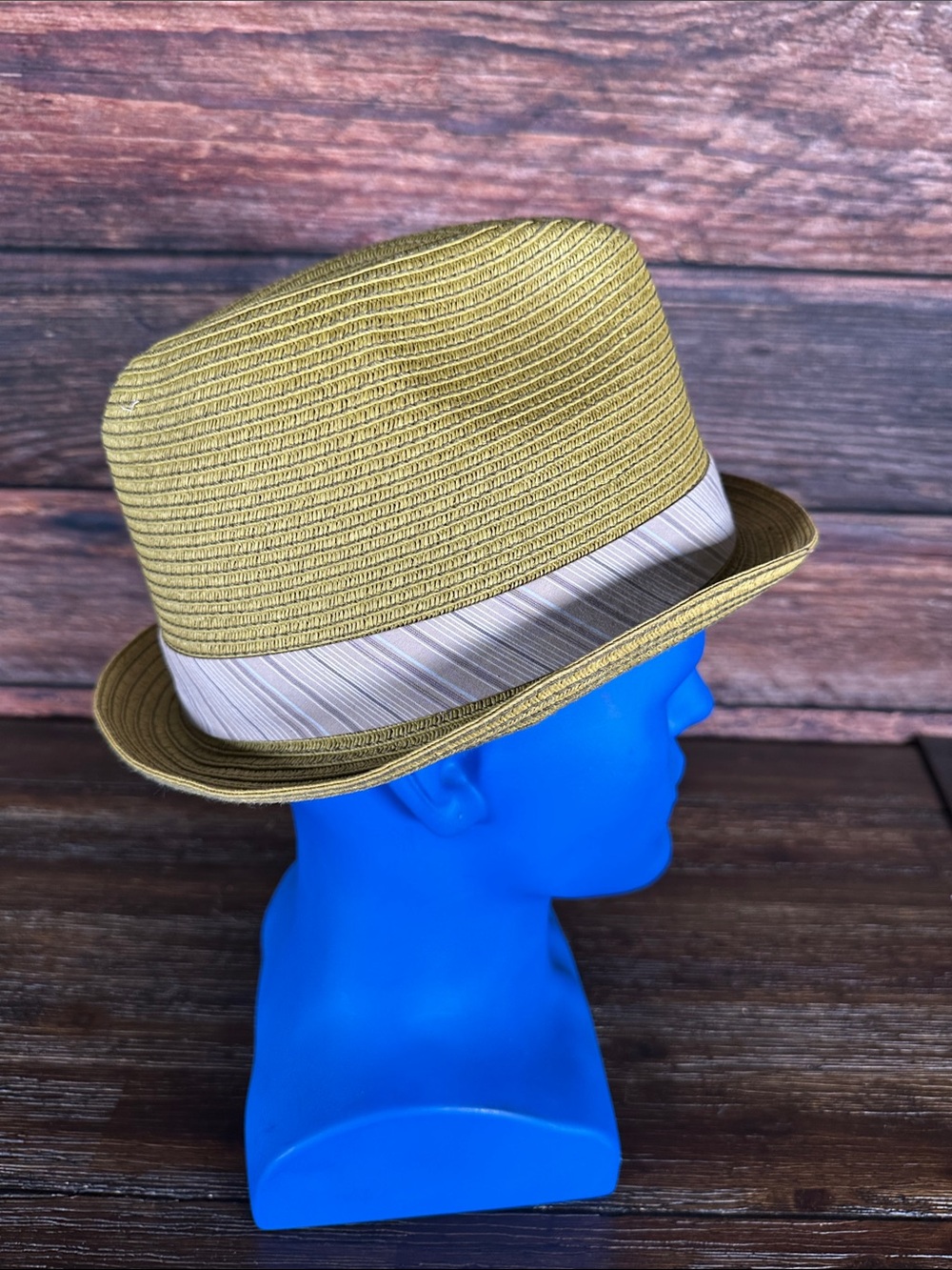 Broner Green Straw Fedora Hat with Beige Stripped Ribbon! - Picture 5 of 7